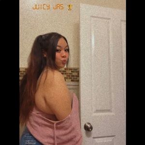 Meet your Posher, Jasiana